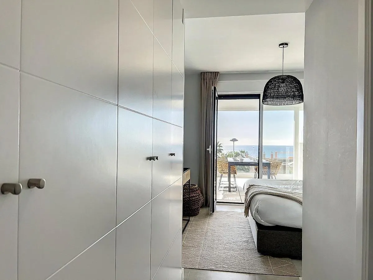 Via Celere 2328 Luxury Sea View Apartment كاساريس إسبانيا