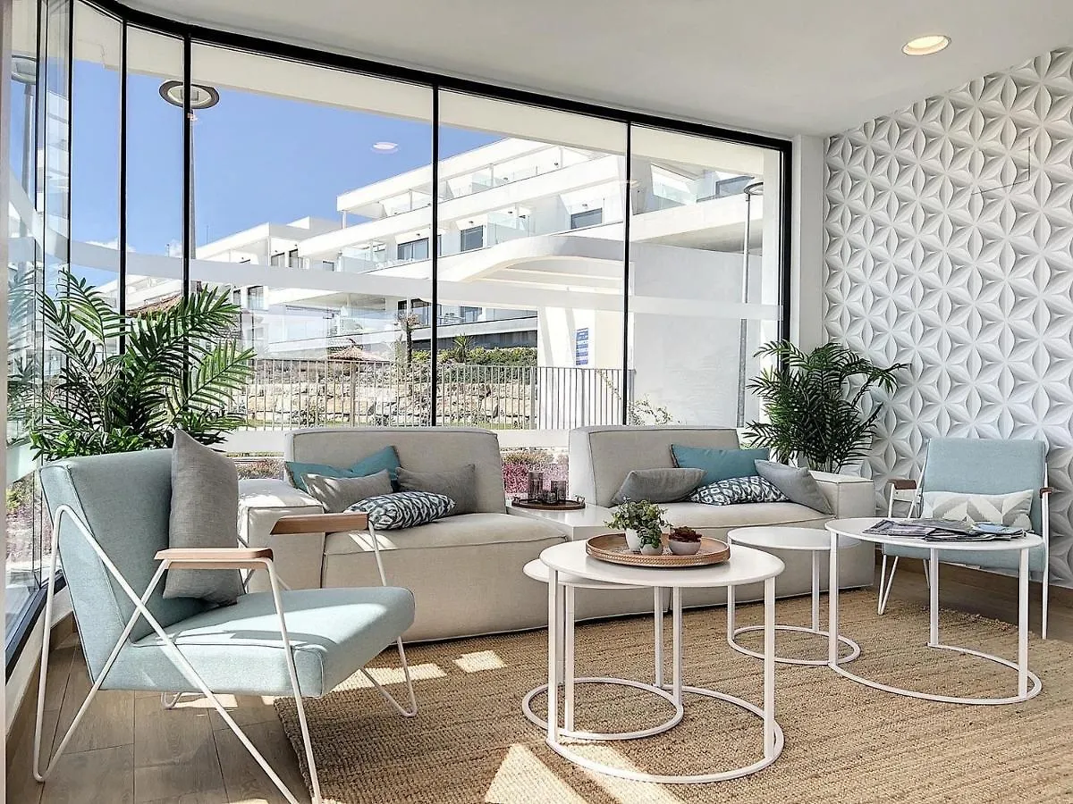 Via Celere 2328 Luxury Sea View Apartment كاساريس